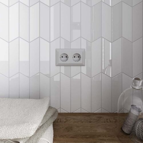 Equipe Chevron Wall White Right 18,6x5,2