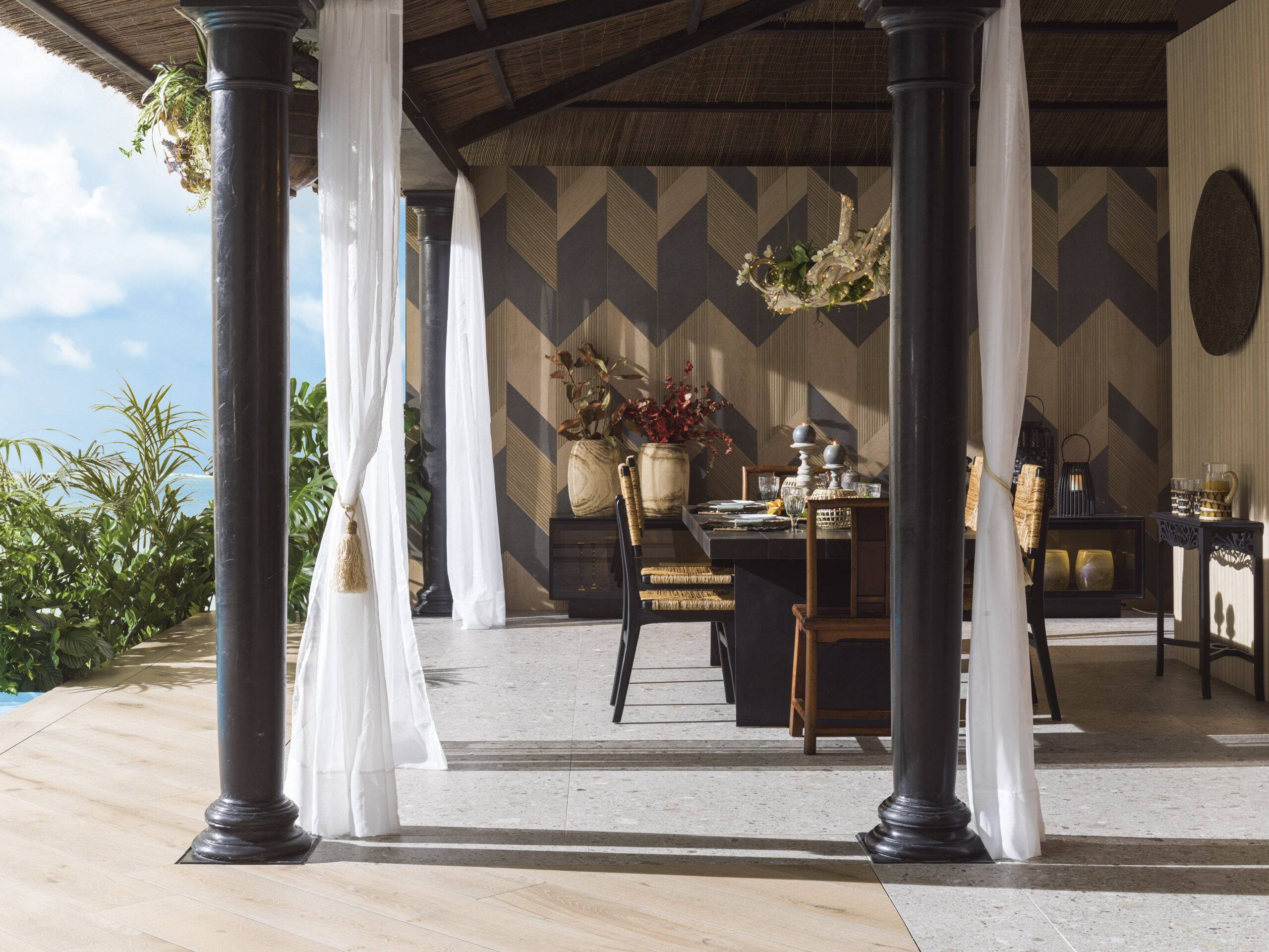 P.AMB.001983 – PAR-KER VANCOUVER